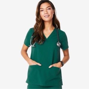 Figs Casma Scrub Top- Hunter Green, Small